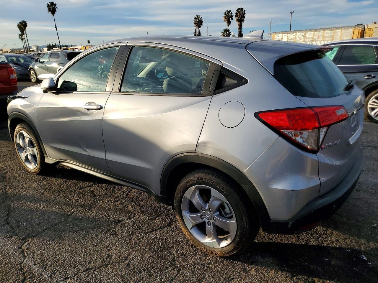 2019 Honda Hr-V Lx - Фото 2