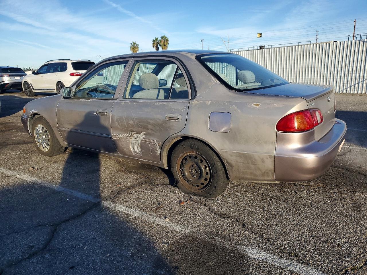 2000 Toyota Corolla Ve - Image 2