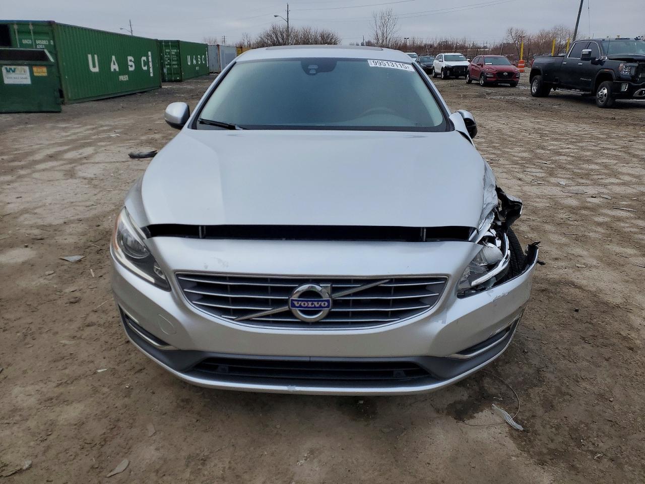 2017 Volvo S60 Premier - Image 5