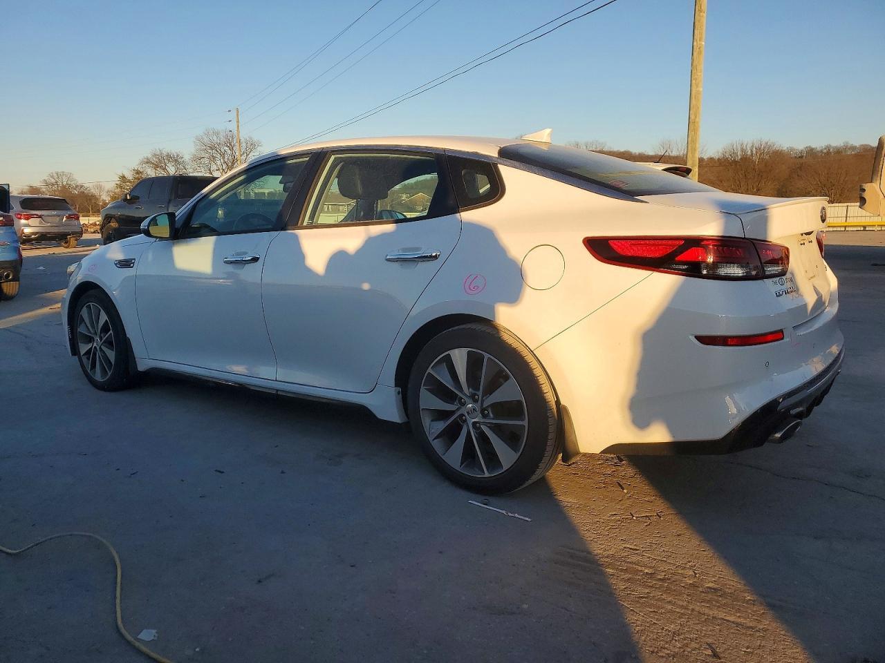 2019 Kia Optima Lx - Фото 2