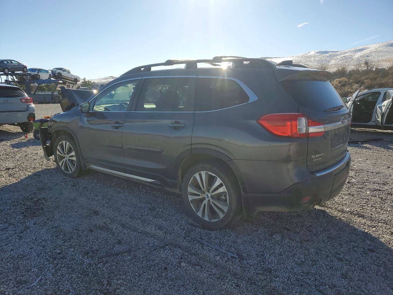 2022 Subaru Ascent Limited - Фото 2