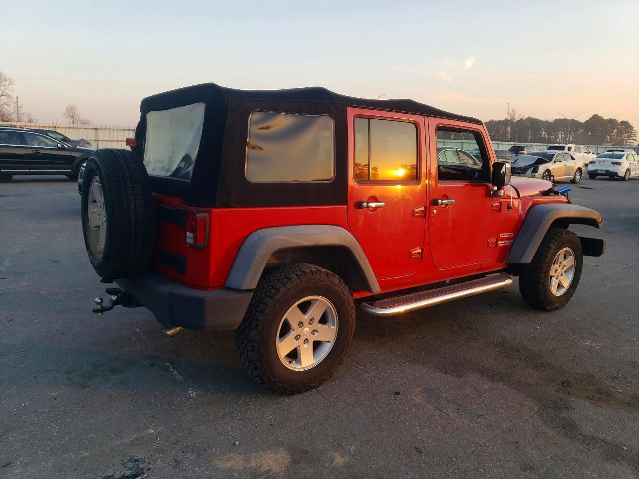 2011 Jeep Wrangler Unlimited Sport - Фото 3