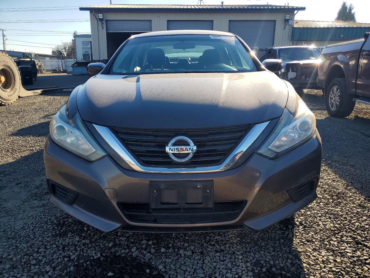 2016 Nissan Altima 2.5 - Фото 5