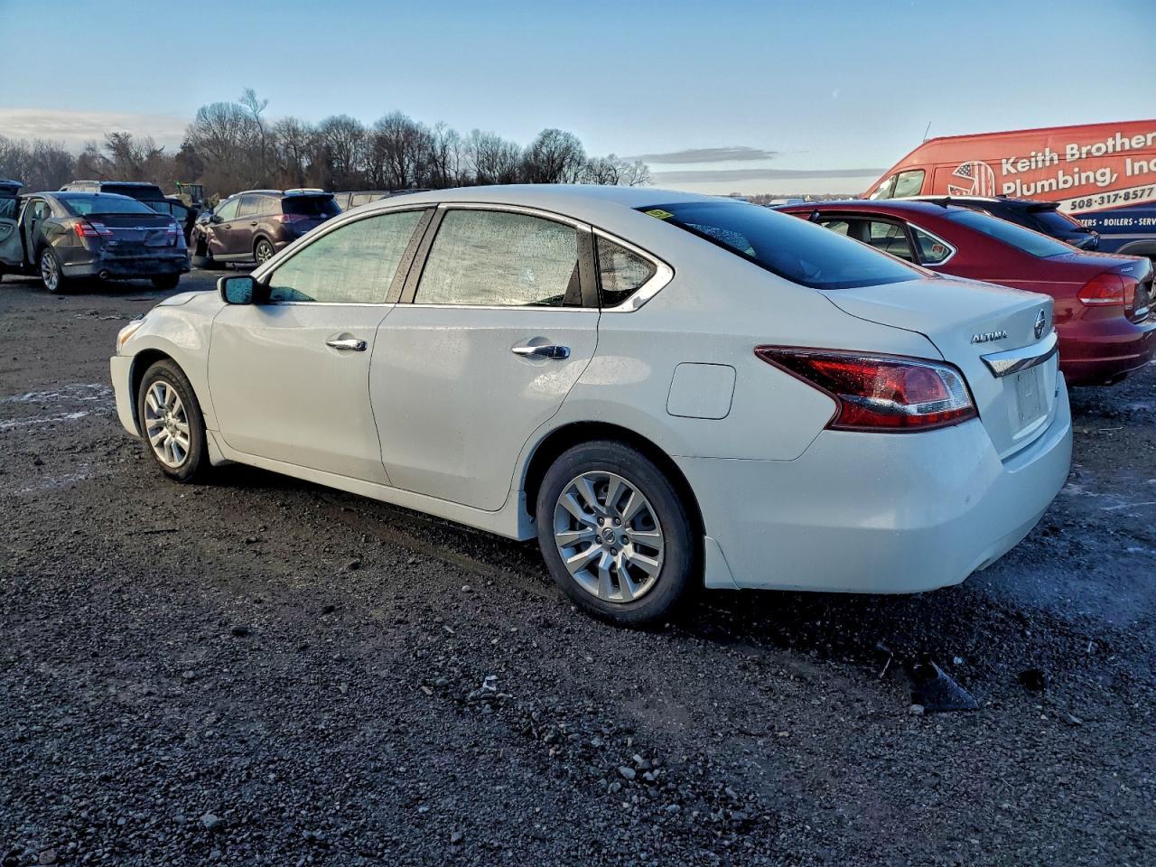 2015 Nissan Altima 2.5 - Image 2