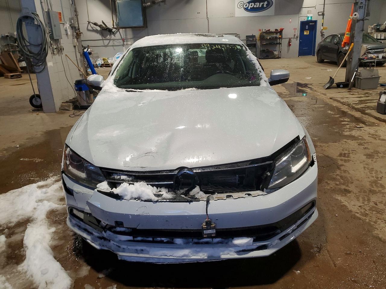 2017 Volkswagen Jetta 1.8 Tsi 4Dr - Image 5