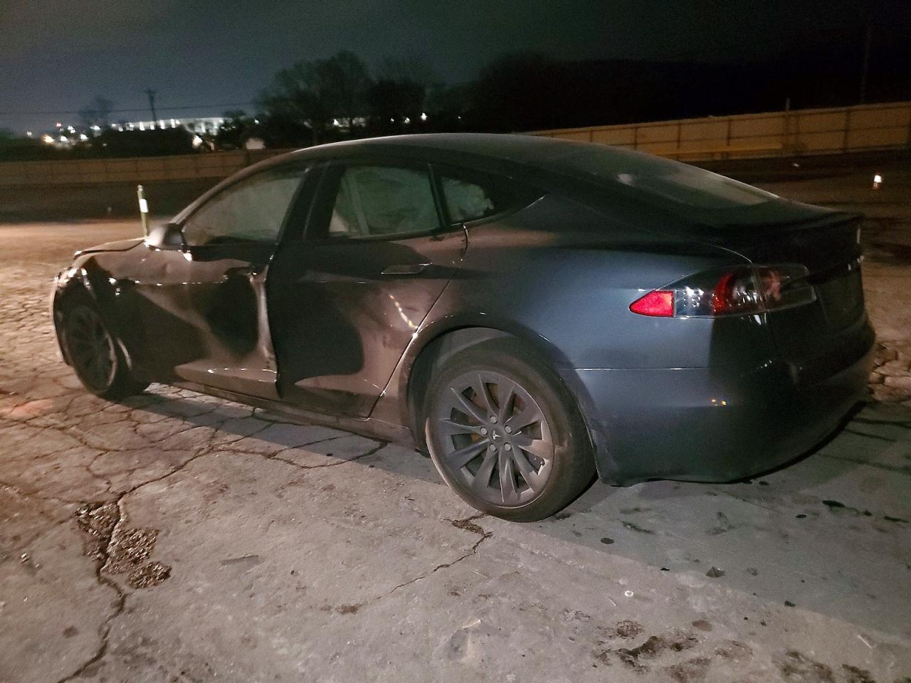 2018 Tesla Model S - Image 2