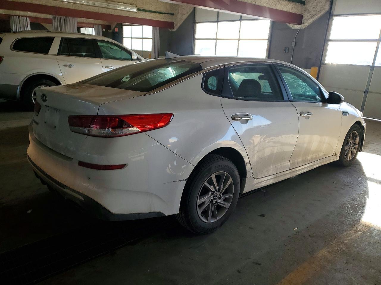 2020 Kia Optima Lx - Image 3