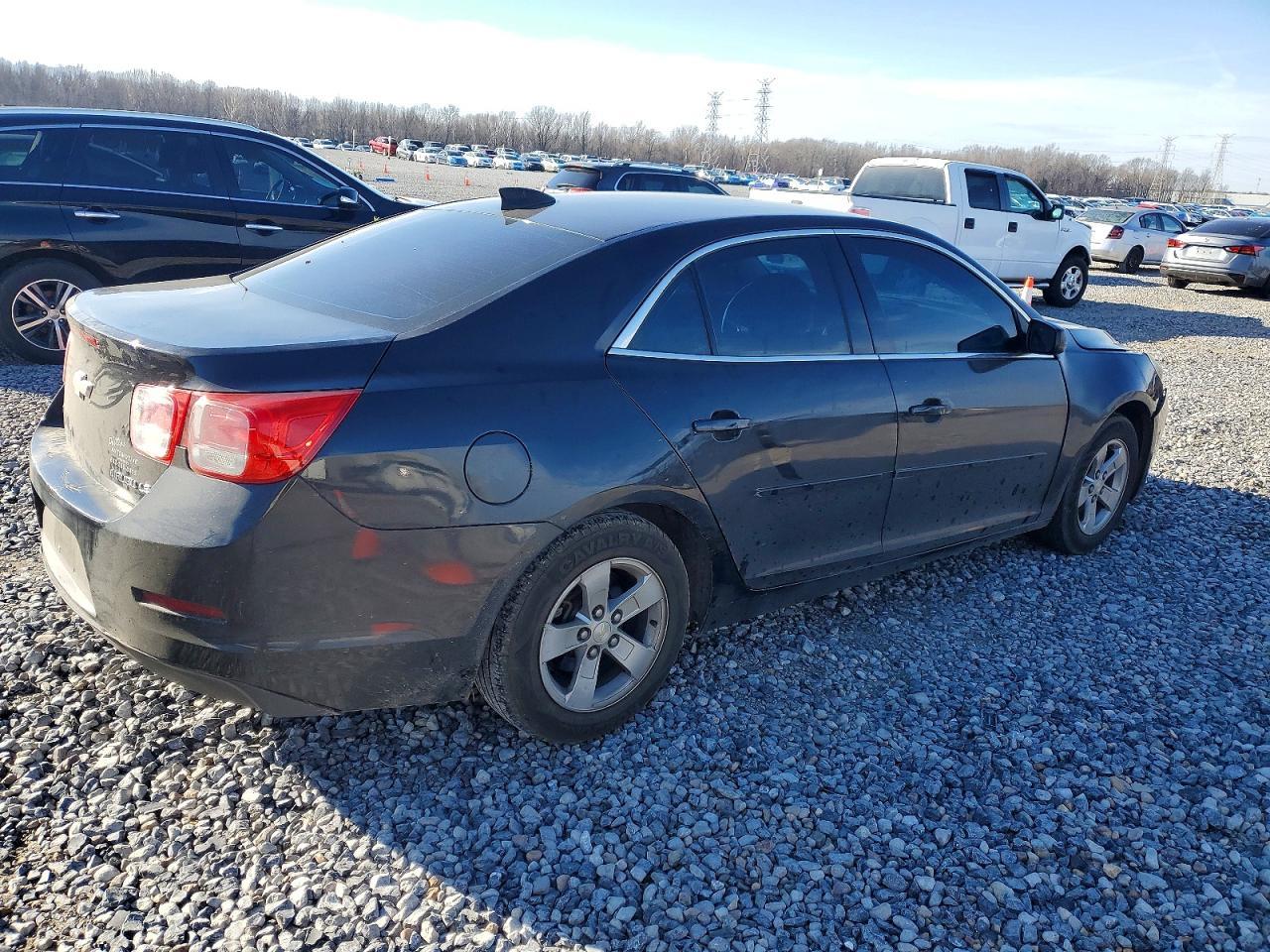 2015 Chevrolet Malibu Ls - Фото 3