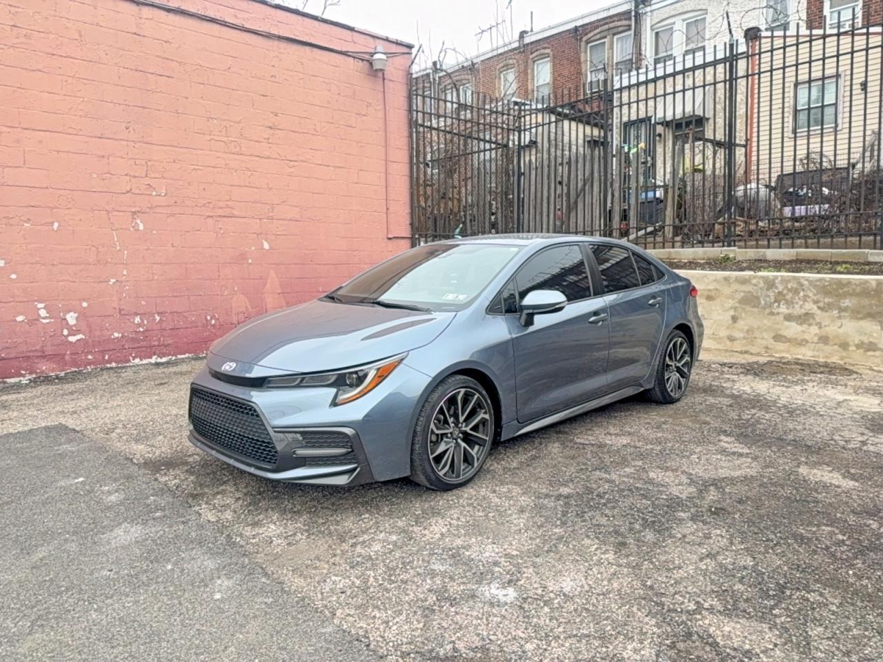 2022 Toyota Corolla Se - Image 2