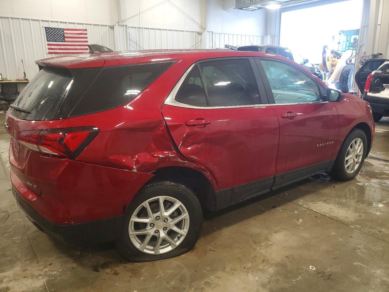 2022 Chevrolet Equinox Lt - Фото 3