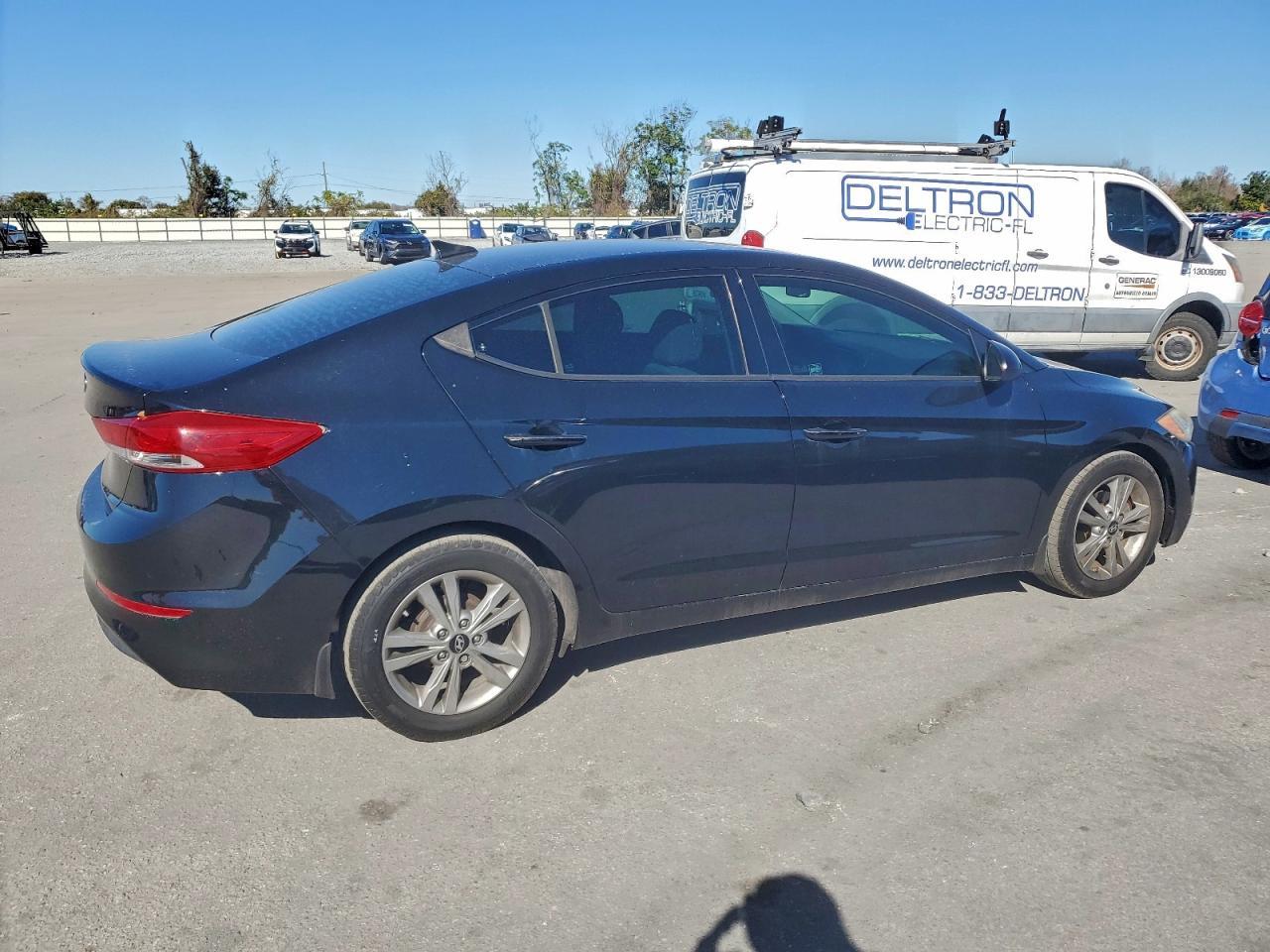 2017 Hyundai Elantra Se - Фото 3