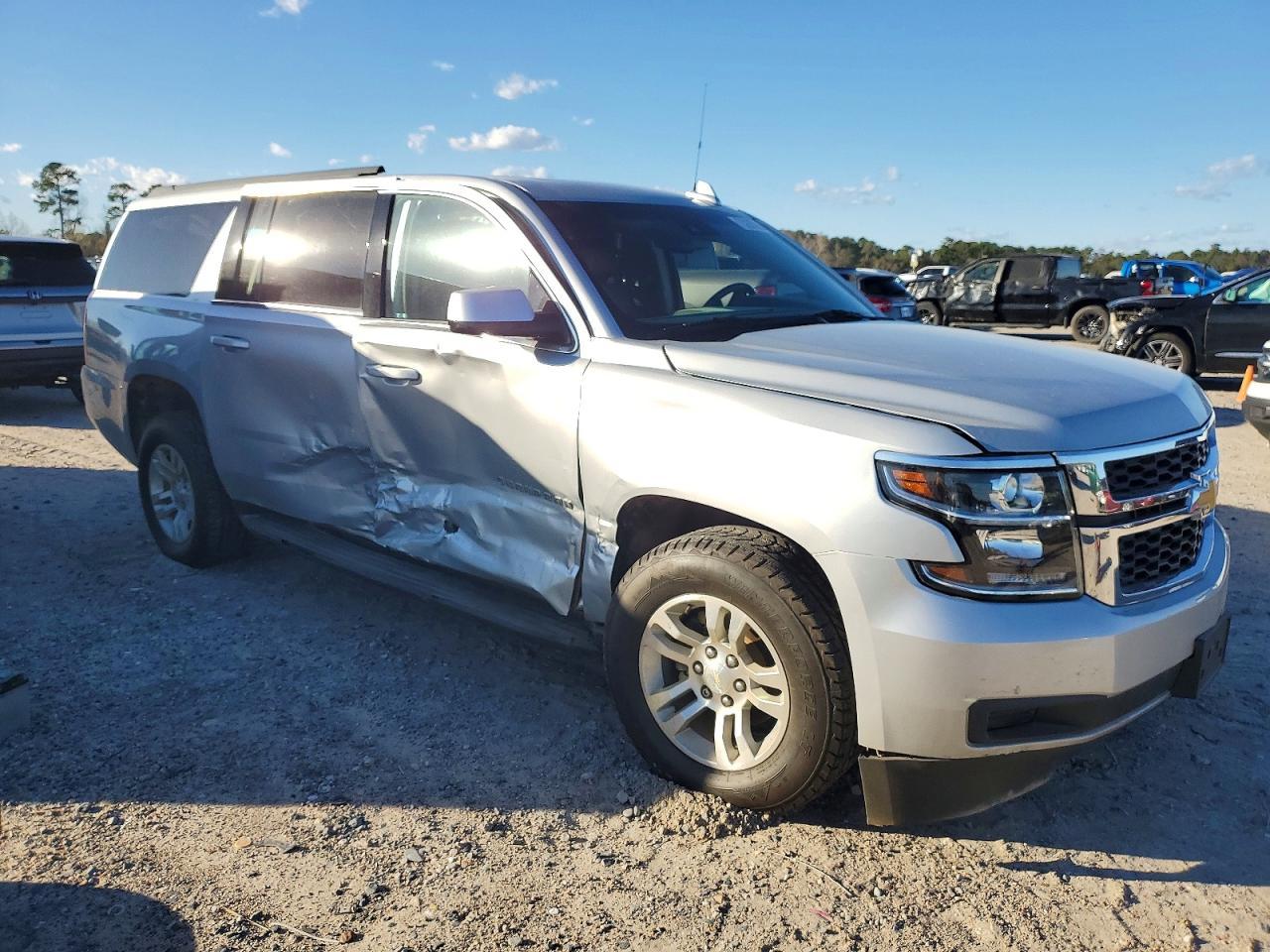 2020 Chevrolet Suburban K1500 Lt - Фото 4
