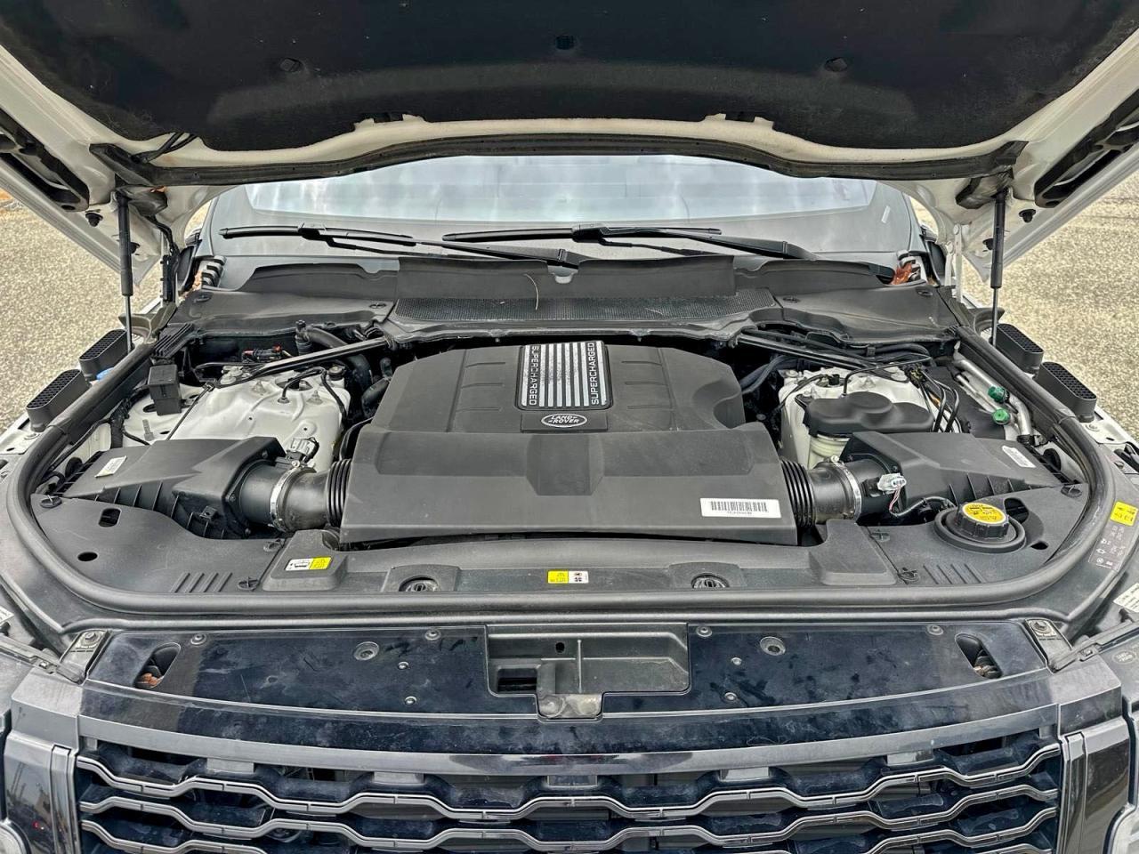 2019 Land Rover Range Rover Supercharged - Image 7