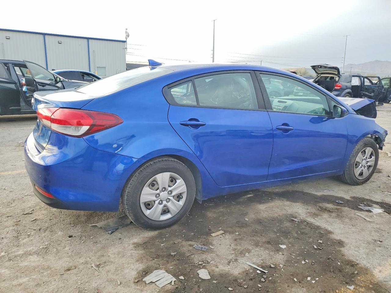 2018 Kia Forte Lx - Image 3