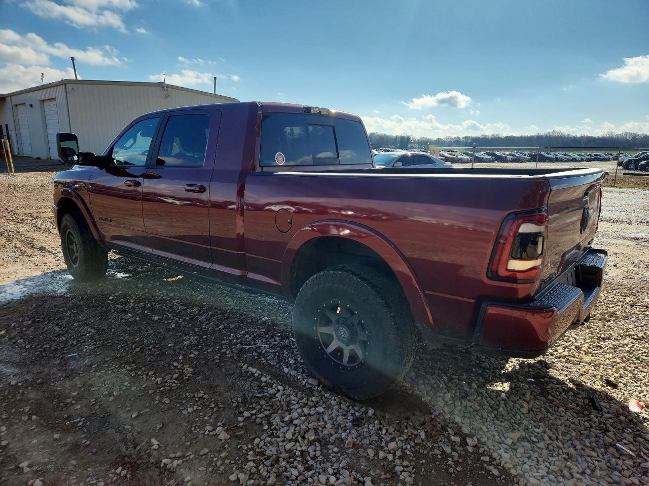 2020 Ram 2500 Laramie - Фото 2