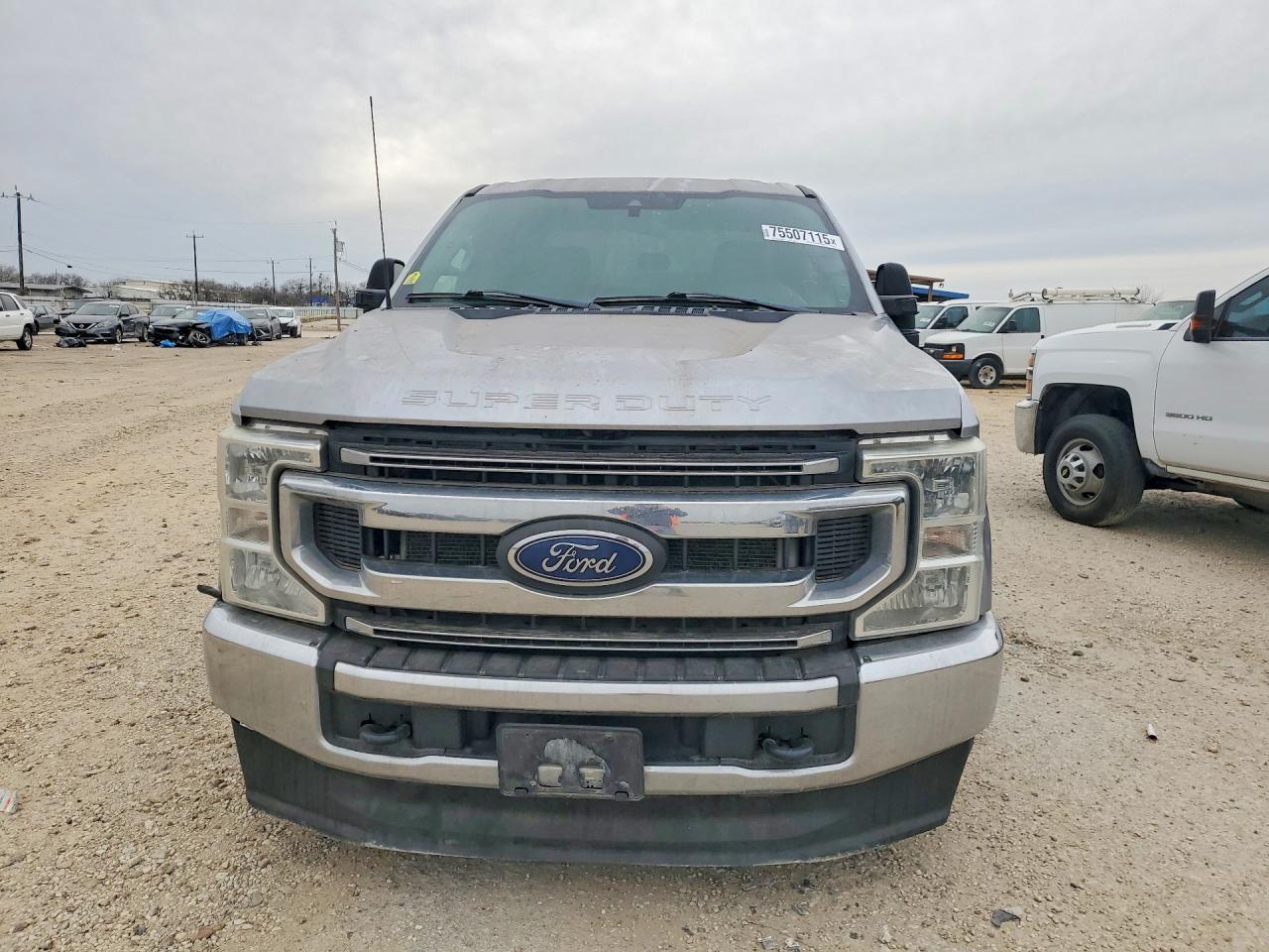 2022 Ford F250 Super Duty - Фото 5