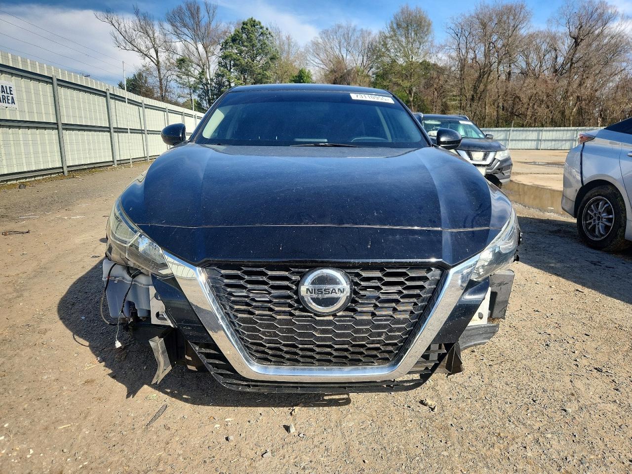 2019 Nissan Altima S - Фото 5