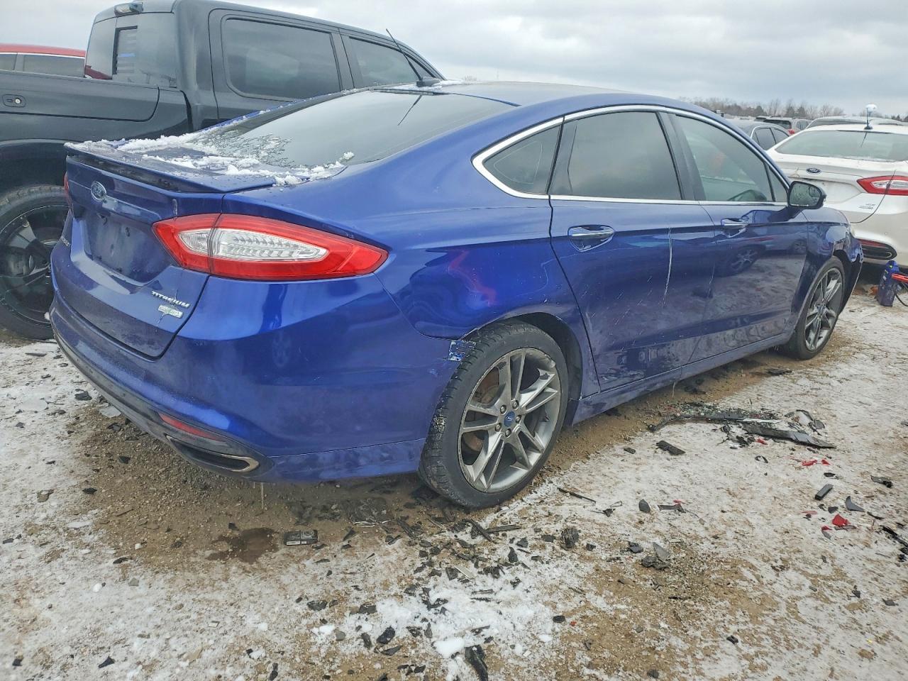 2013 Ford Fusion Titanium - Фото 3