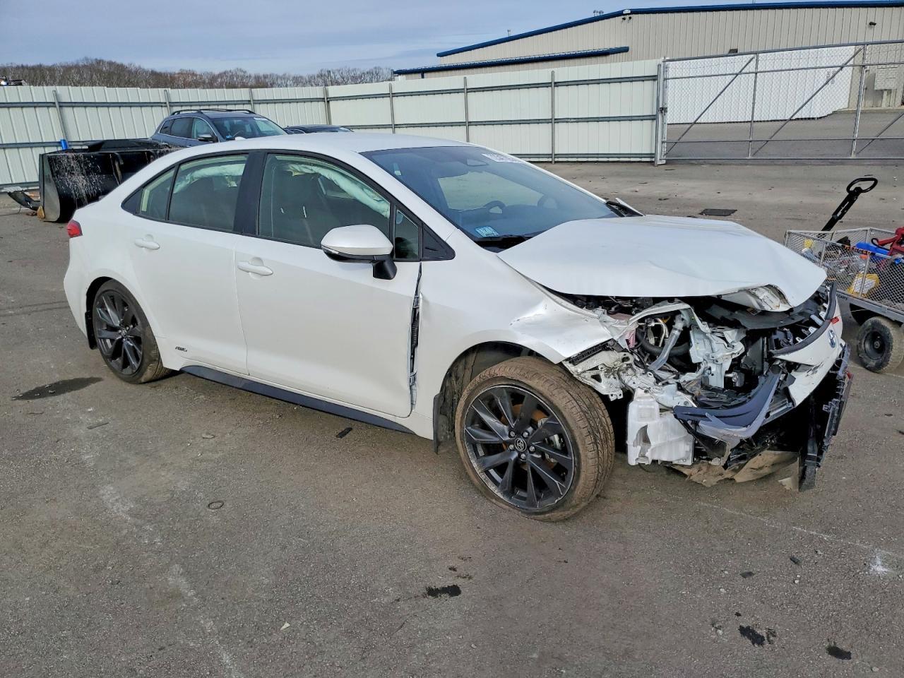 2025 Toyota Corolla Hybrid Se - Фото 4