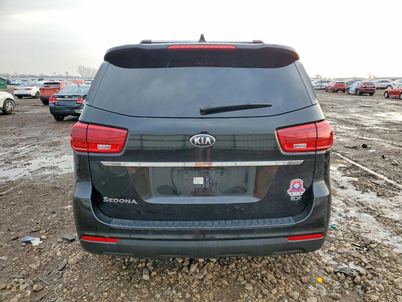 2020 Kia Sedona Lx - Фото 6