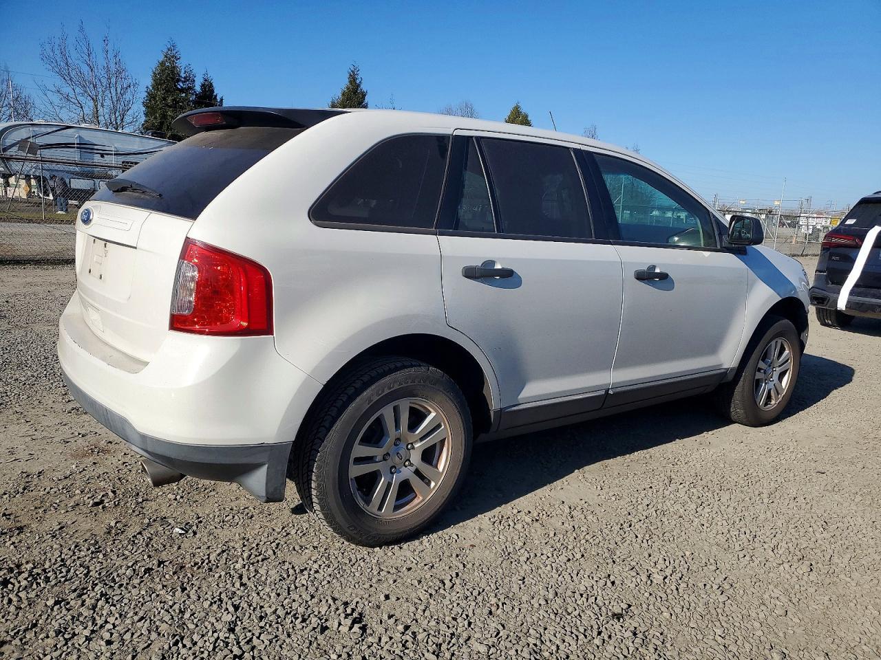 2011 Ford Edge Se - Фото 3