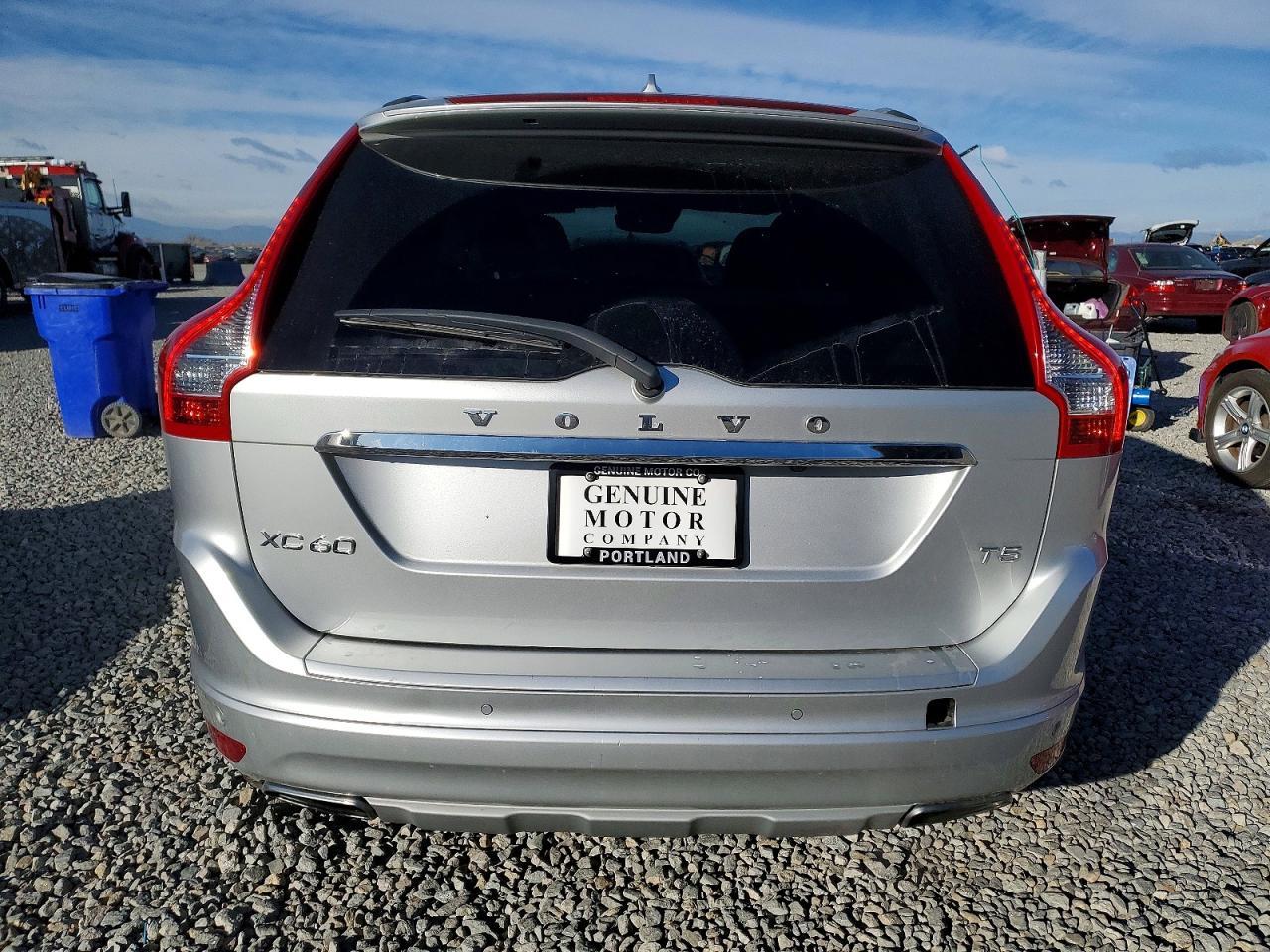 2016 Volvo Xc60 T5 Platinum - Image 6