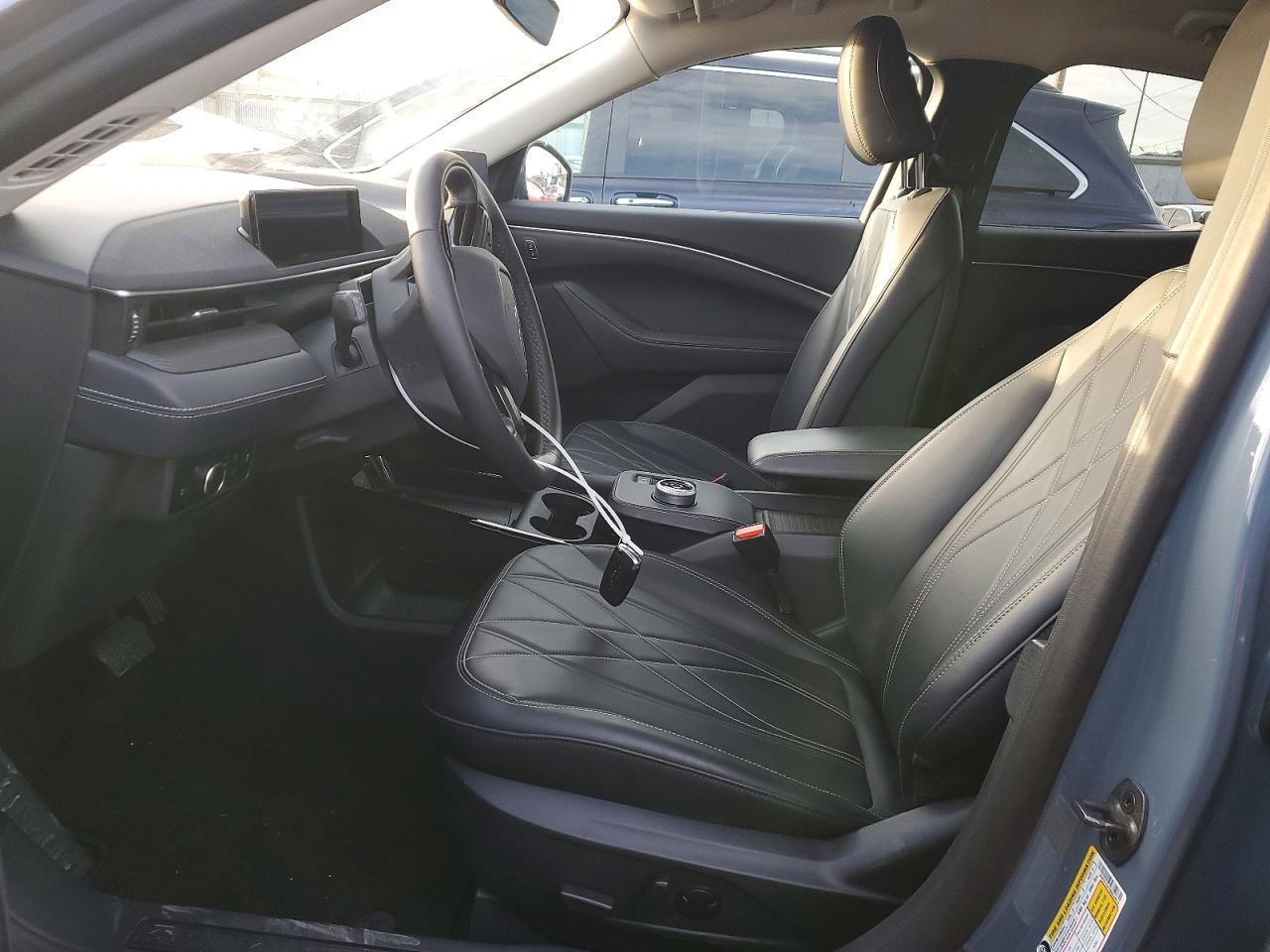 2024 Ford Mustang Mach-E Select - Image 7