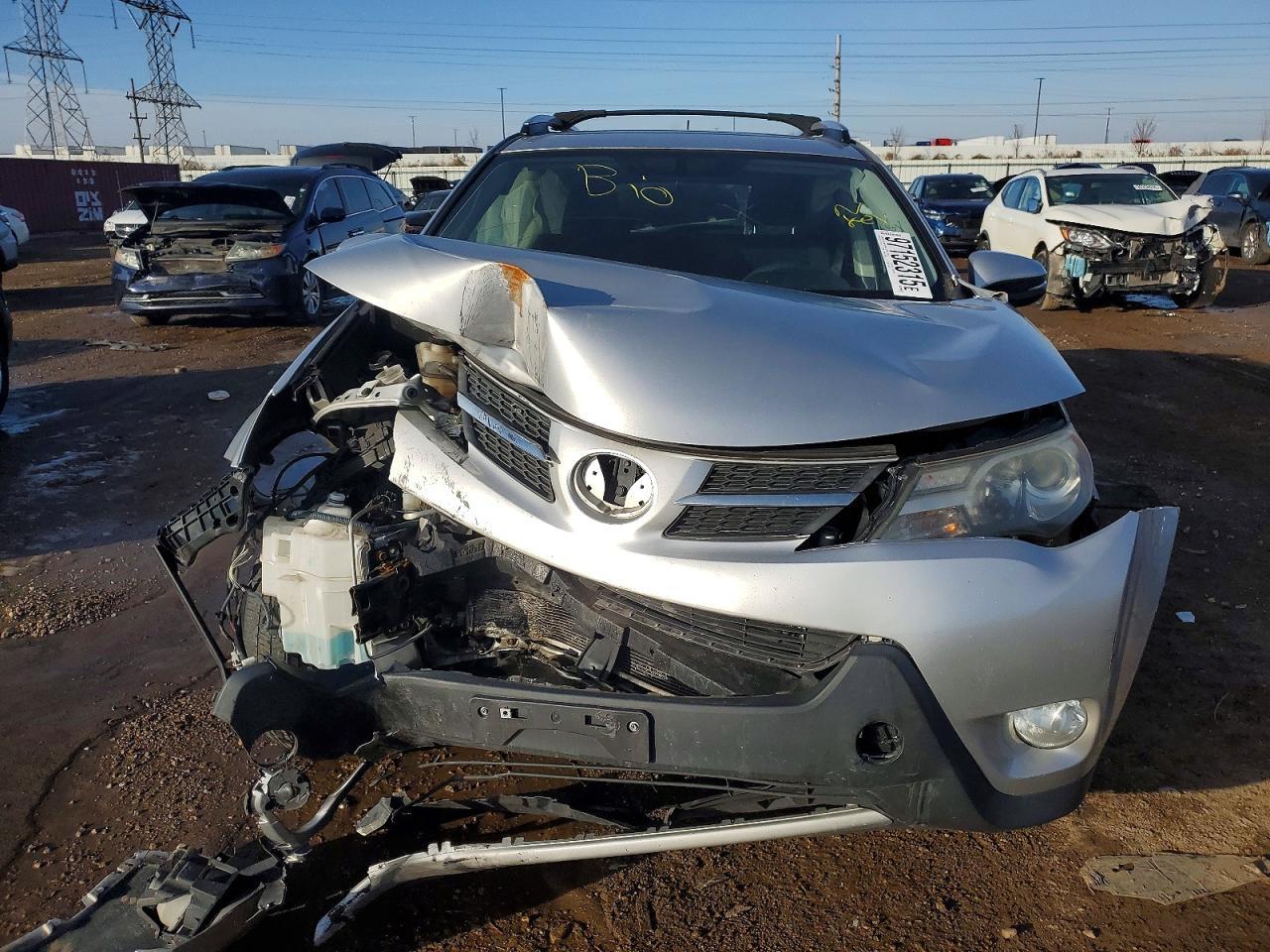 2015 Toyota Rav4 Xle - Image 5