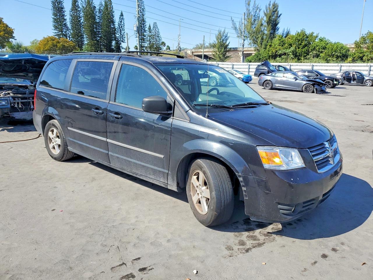 2010 Dodge Grand Caravan Sxt - Фото 4