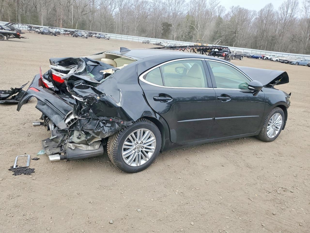 2015 Lexus Es 350 - Image 3