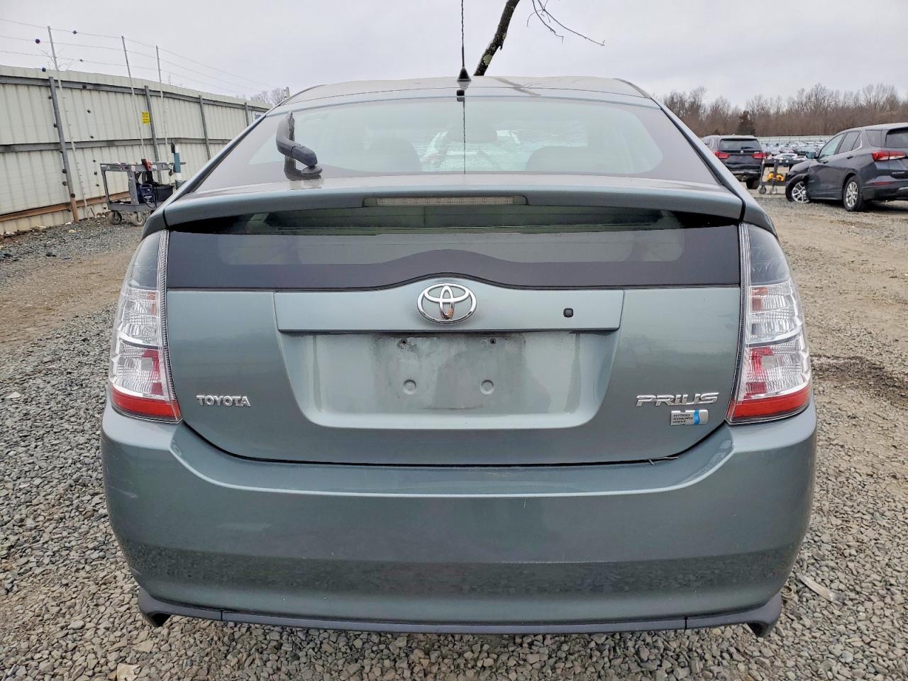2004 Toyota Prius - Image 6