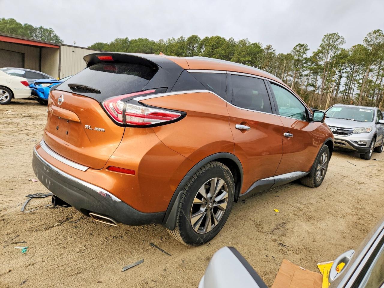 2015 Nissan Murano S - Фото 3