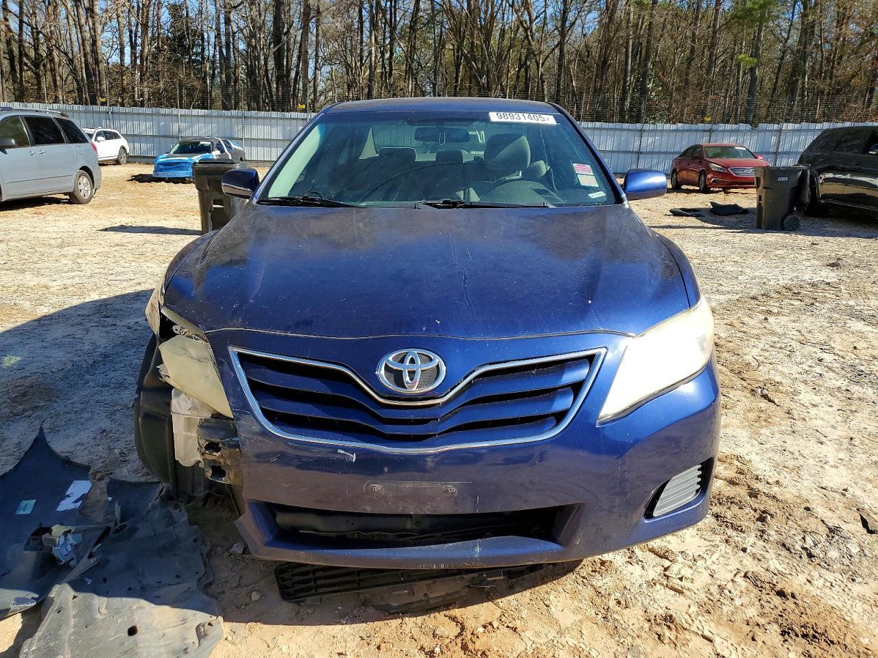 2011 Toyota Camry Le - Фото 5