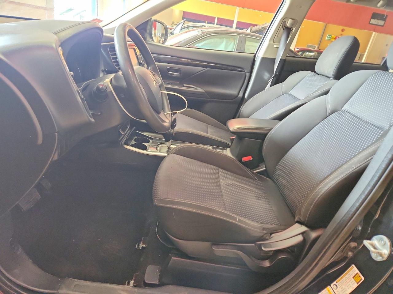 2019 Mitsubishi Outlander Se - Фото 7