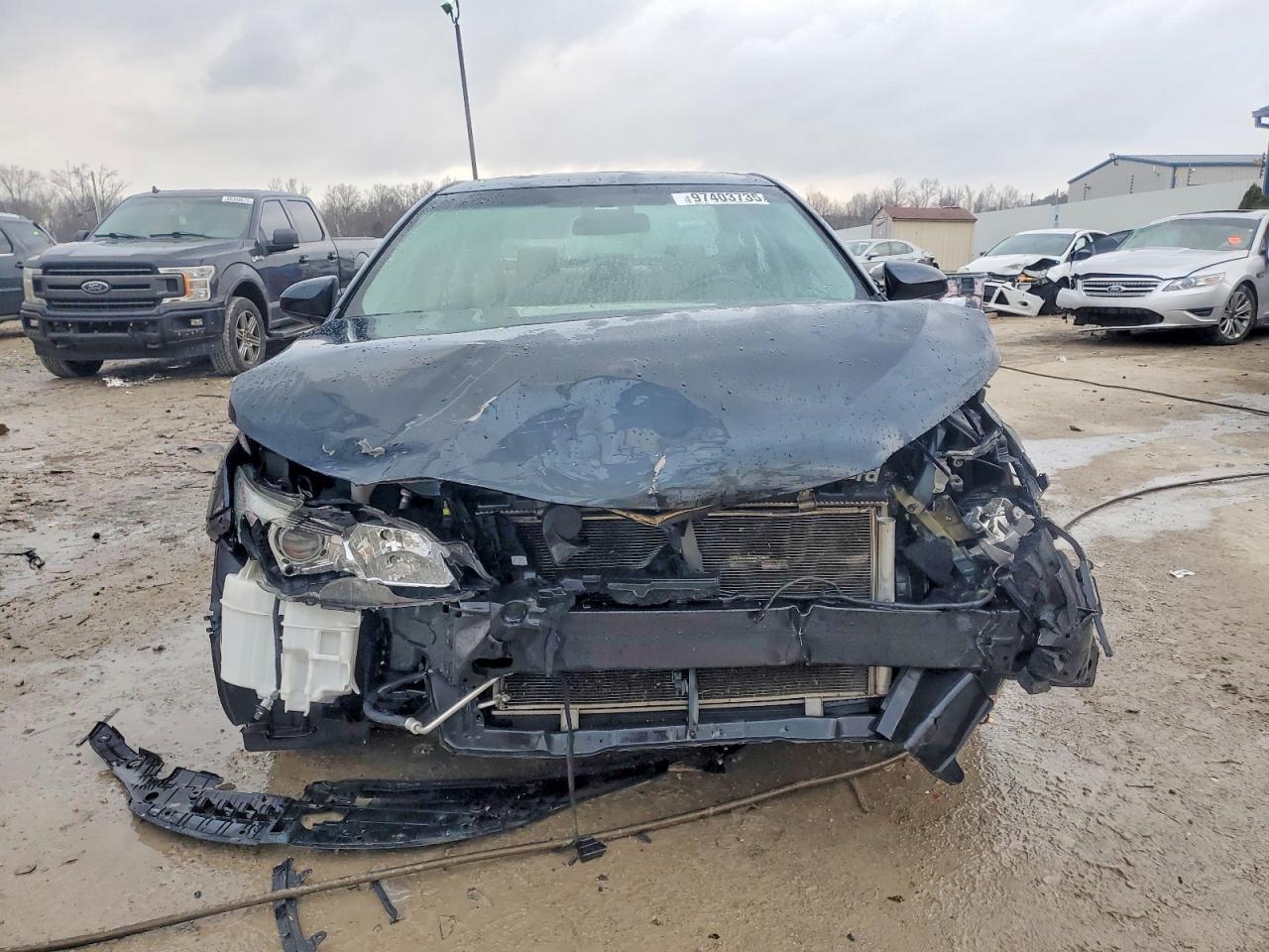 2016 Toyota Camry Le - Image 5