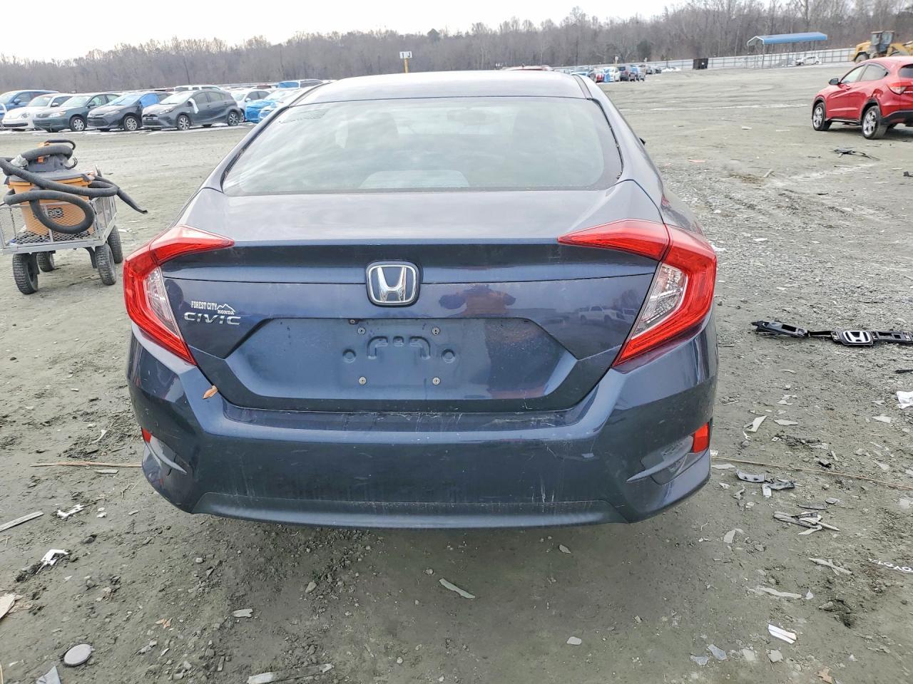 2017 Honda Civic Lx - Image 6