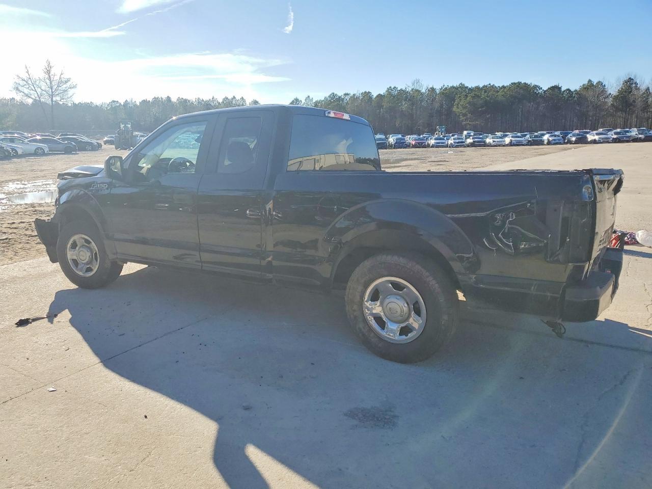 2019 Ford F150 Super Cab - Фото 2