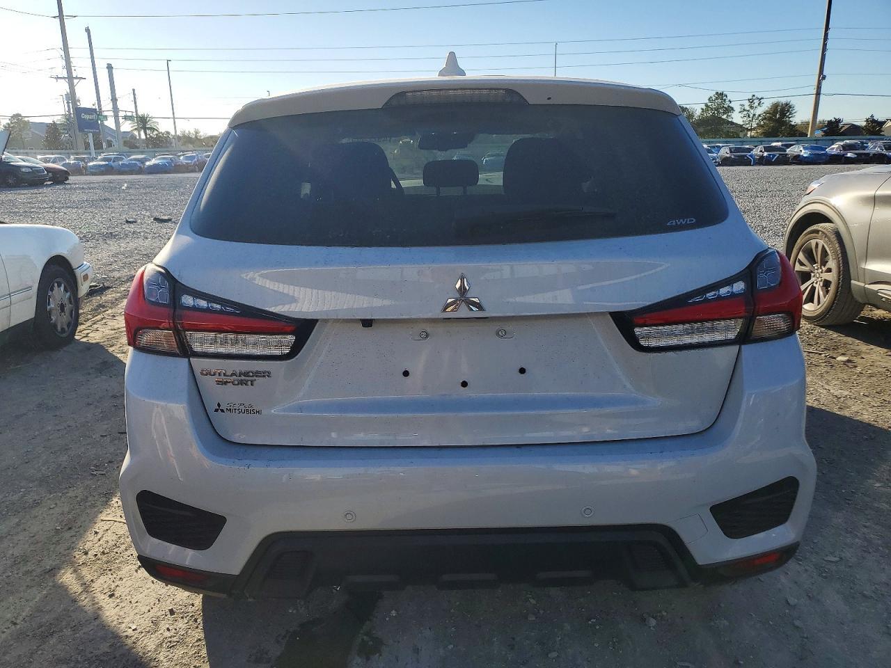 2025 Mitsubishi Outlander Sport S - Фото 6