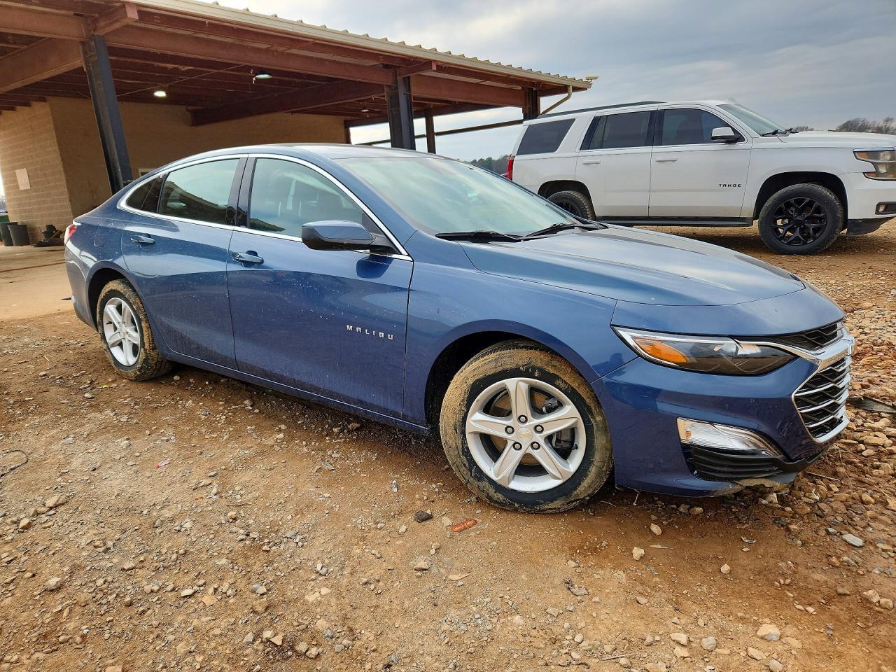 2024 Chevrolet Malibu Ls - Image 4
