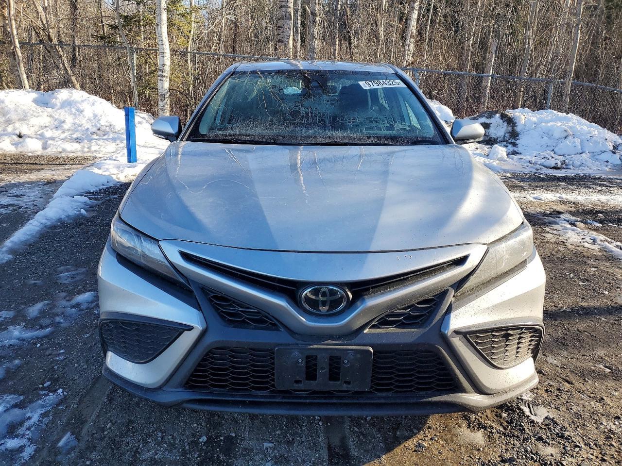 2021 Toyota Camry Se - Image 5