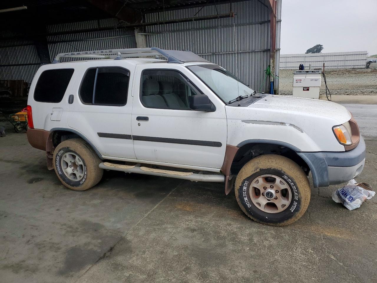 2000 Nissan Xterra Xe - Фото 4
