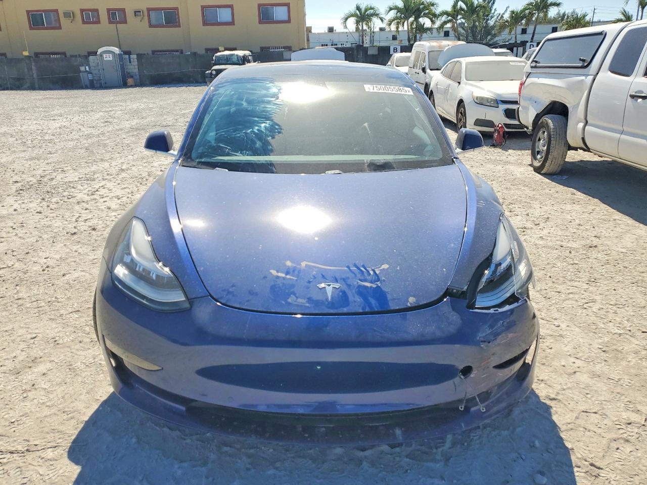2020 Tesla Model 3 - Фото 5