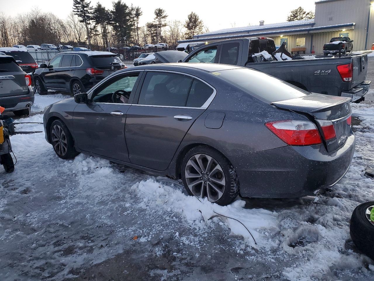 2013 Honda Accord Sport - Фото 2