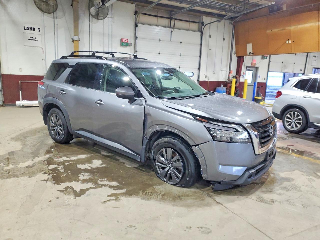 2022 Nissan Pathfinder Sv - Image 4