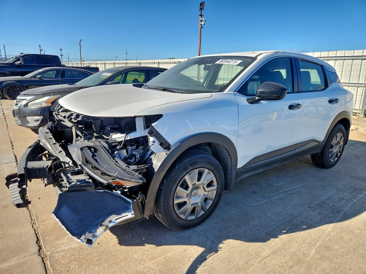 2025 Nissan Kicks S