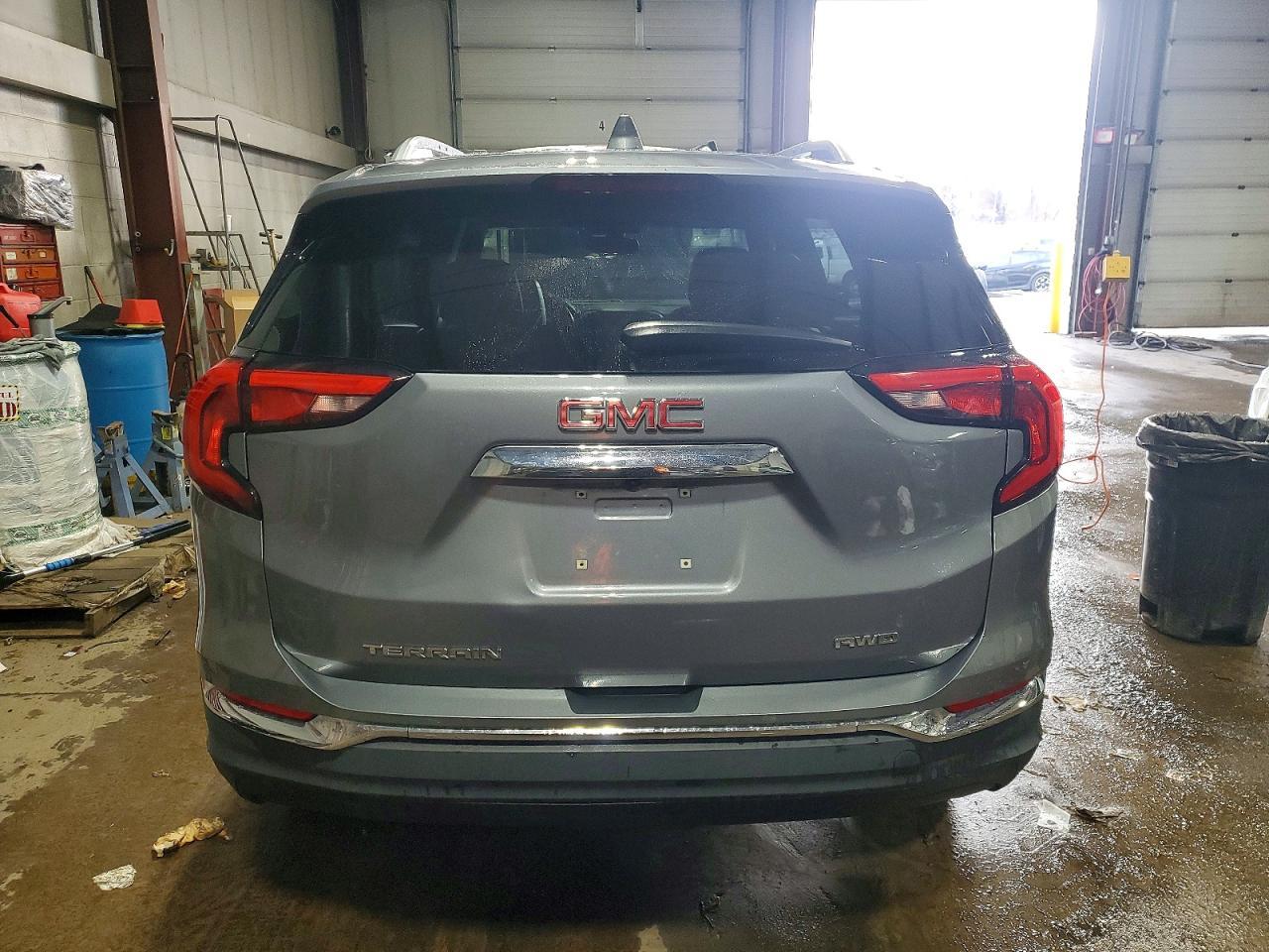 2018 GMC Terrain Slt - Image 6