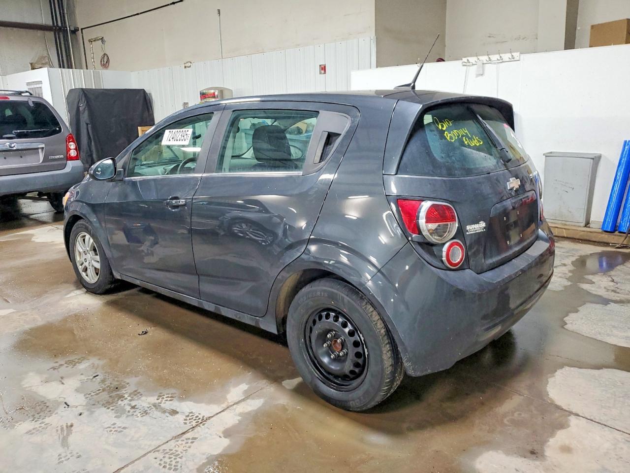 2014 Chevrolet Sonic Lt - Image 2