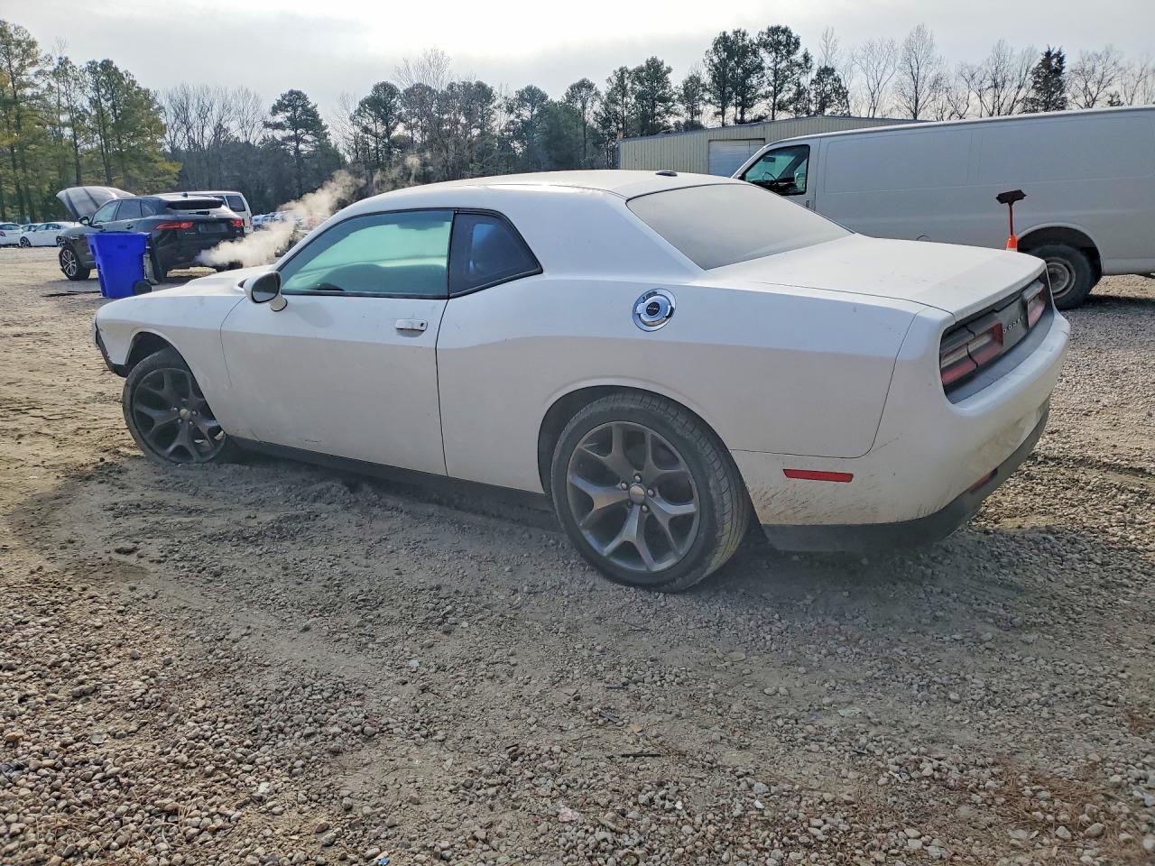 2016 Dodge Challenger Sxt - Фото 2