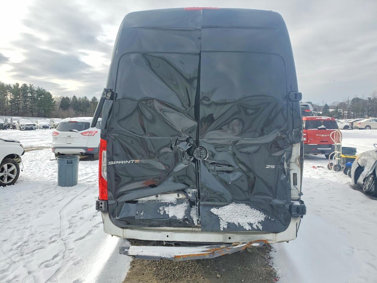 2021 Mercedes-Benz Sprinter 2500 Cargo ** R & D * Pri Fleet ** - Фото 6