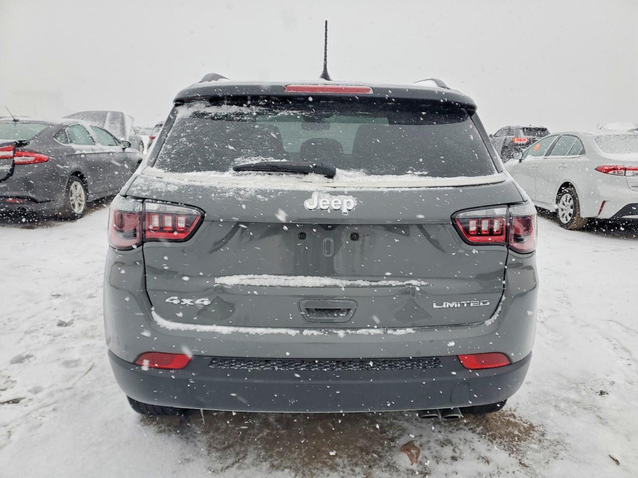 2022 Jeep Compass Limited - Фото 6